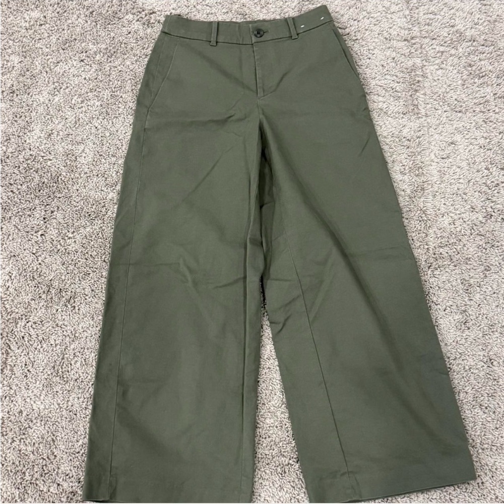 Green Wide-Leg Pants Uniqlo Womens Size 6 Medium